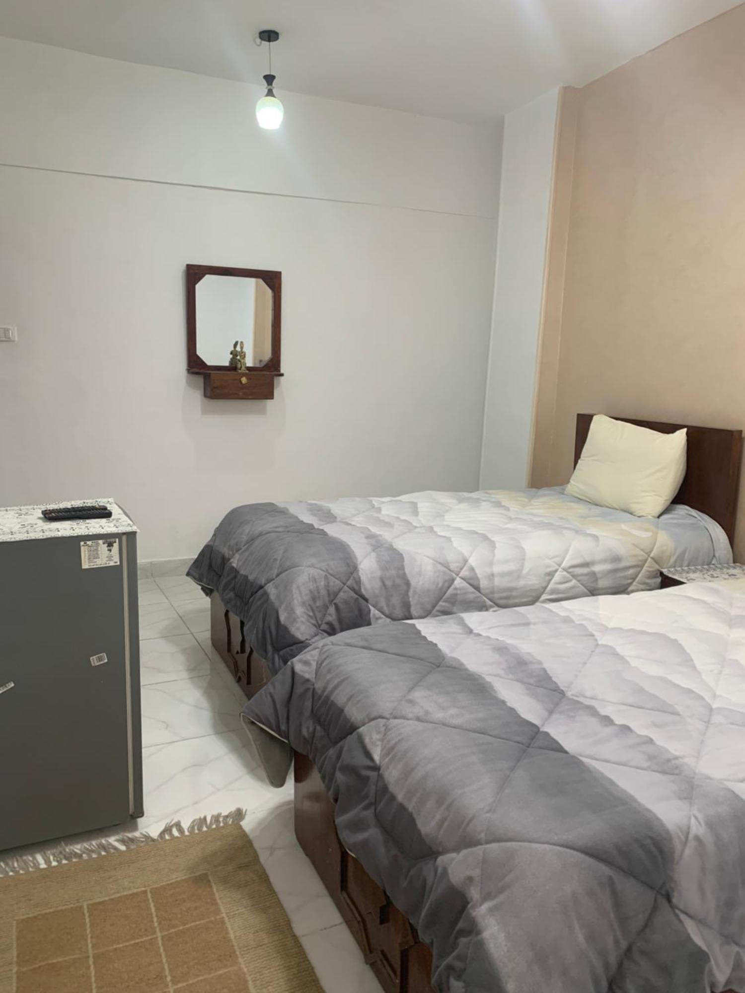 Pyramids Home Guest House Kafret el-Gabal Exterior foto